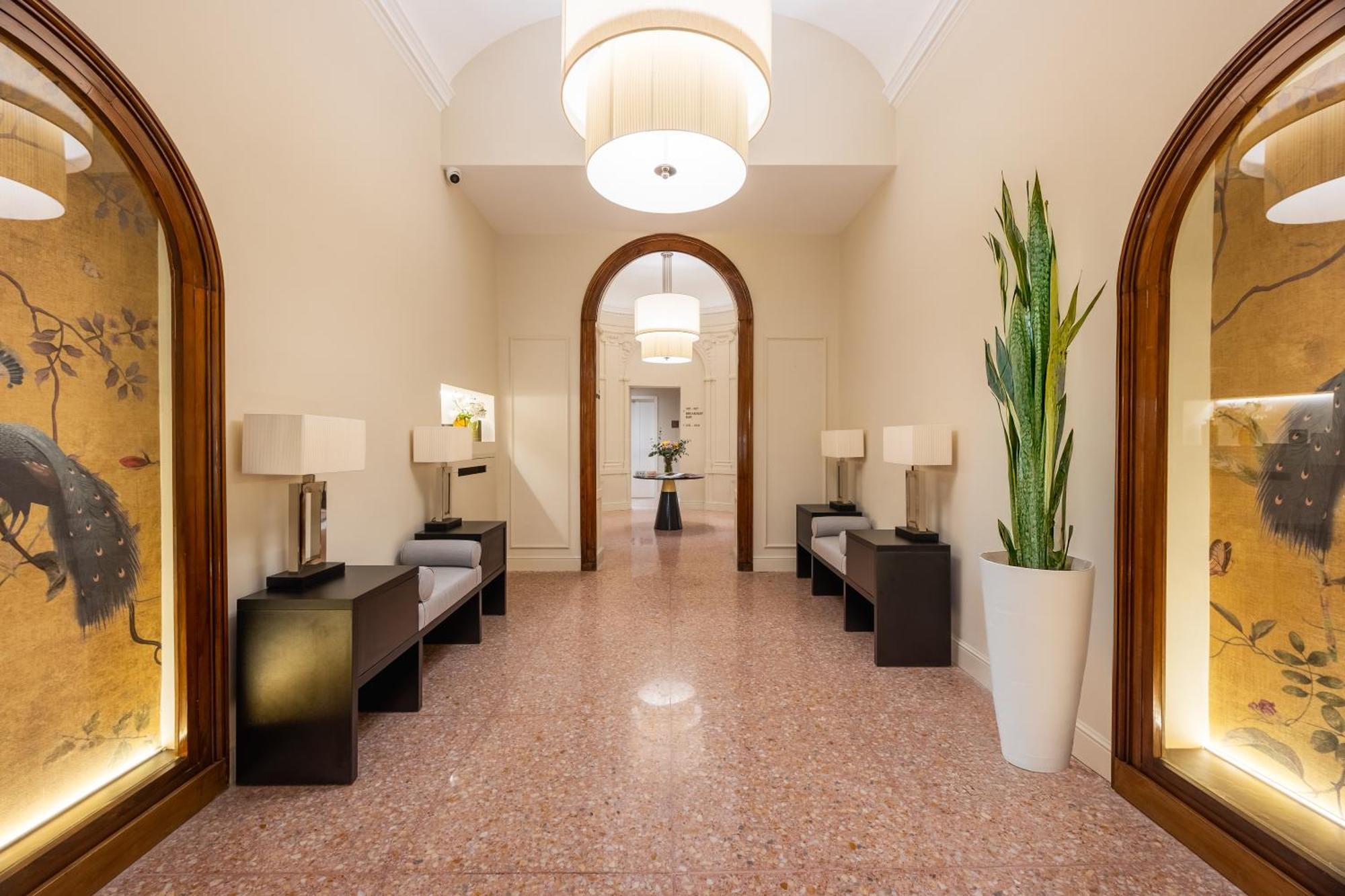 Bh Hotel Roma Eksteriør bilde