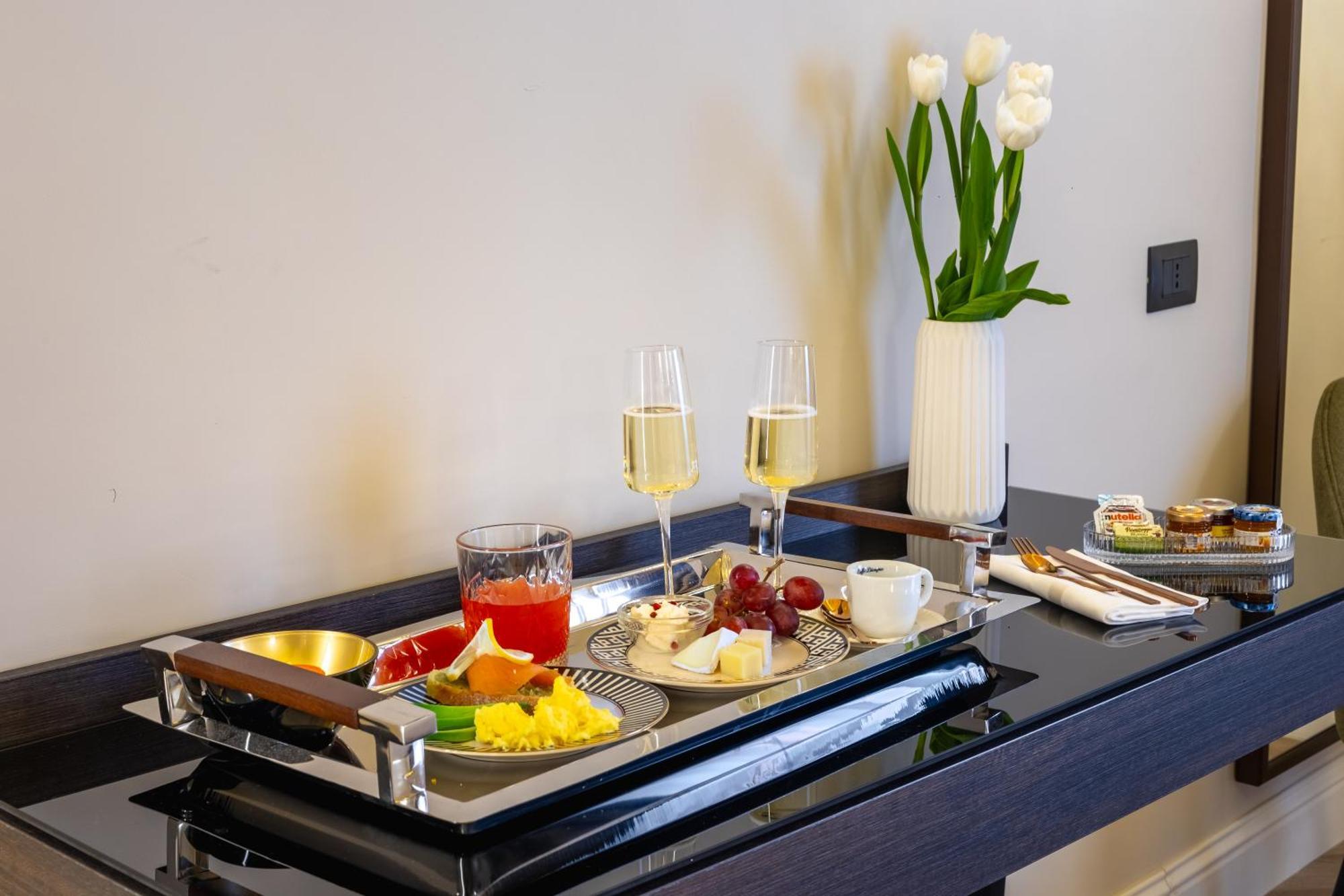 Bh Hotel Roma Eksteriør bilde